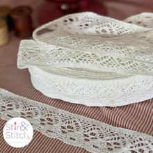 Load image into Gallery viewer, Lace #12 Row of Triangles - Vintage Cotton Bobbin Lace
