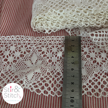 Load image into Gallery viewer, Lace #15 Star 10cm - Vintage Cotton Bobbin Lace - Limited Stock RARE
